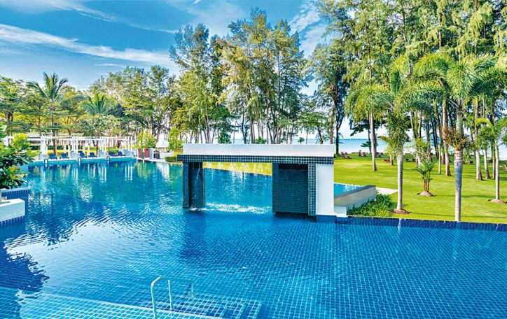 Dusit Thani Krabi Beach Resort 5*